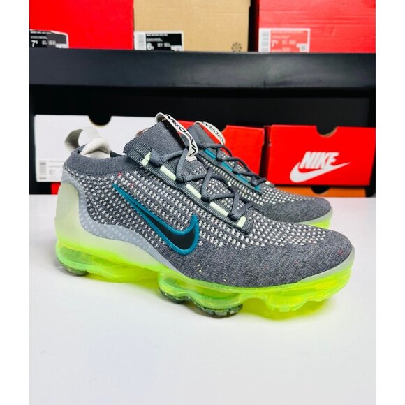 6Y | FITS WOMEN’S 7.5 Nike Air VaporMax 2021 FK DB1550-009 Grey Black Volt GS - Picture 1 of 6